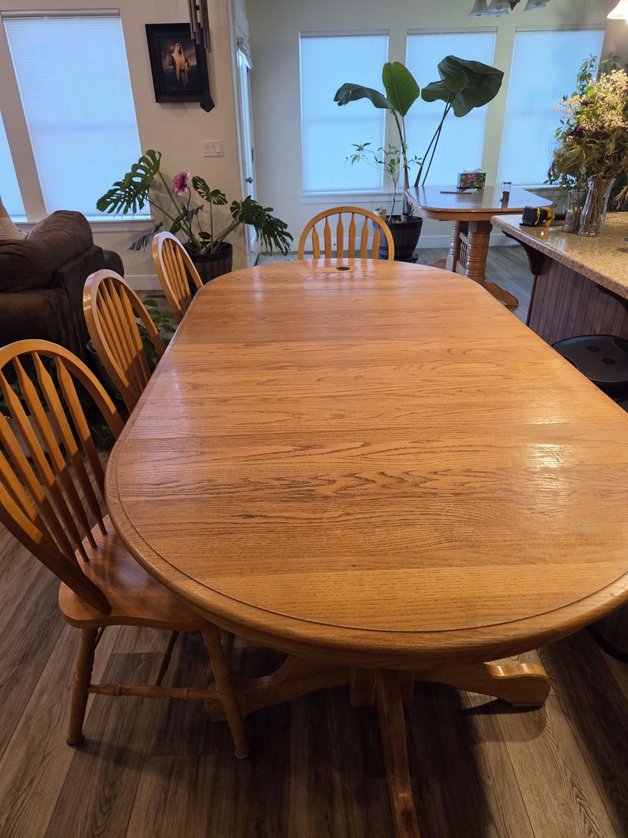 Solid Oak Table