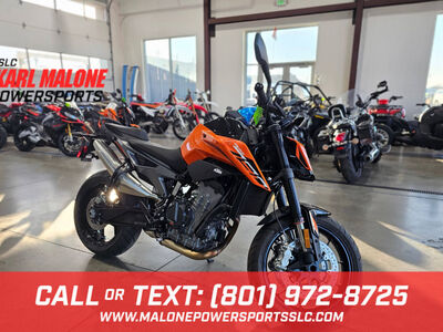 2023 KTM 790 Duke