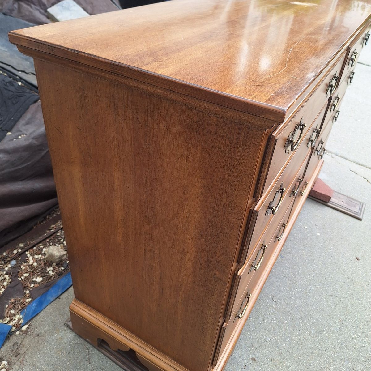 Main image 3