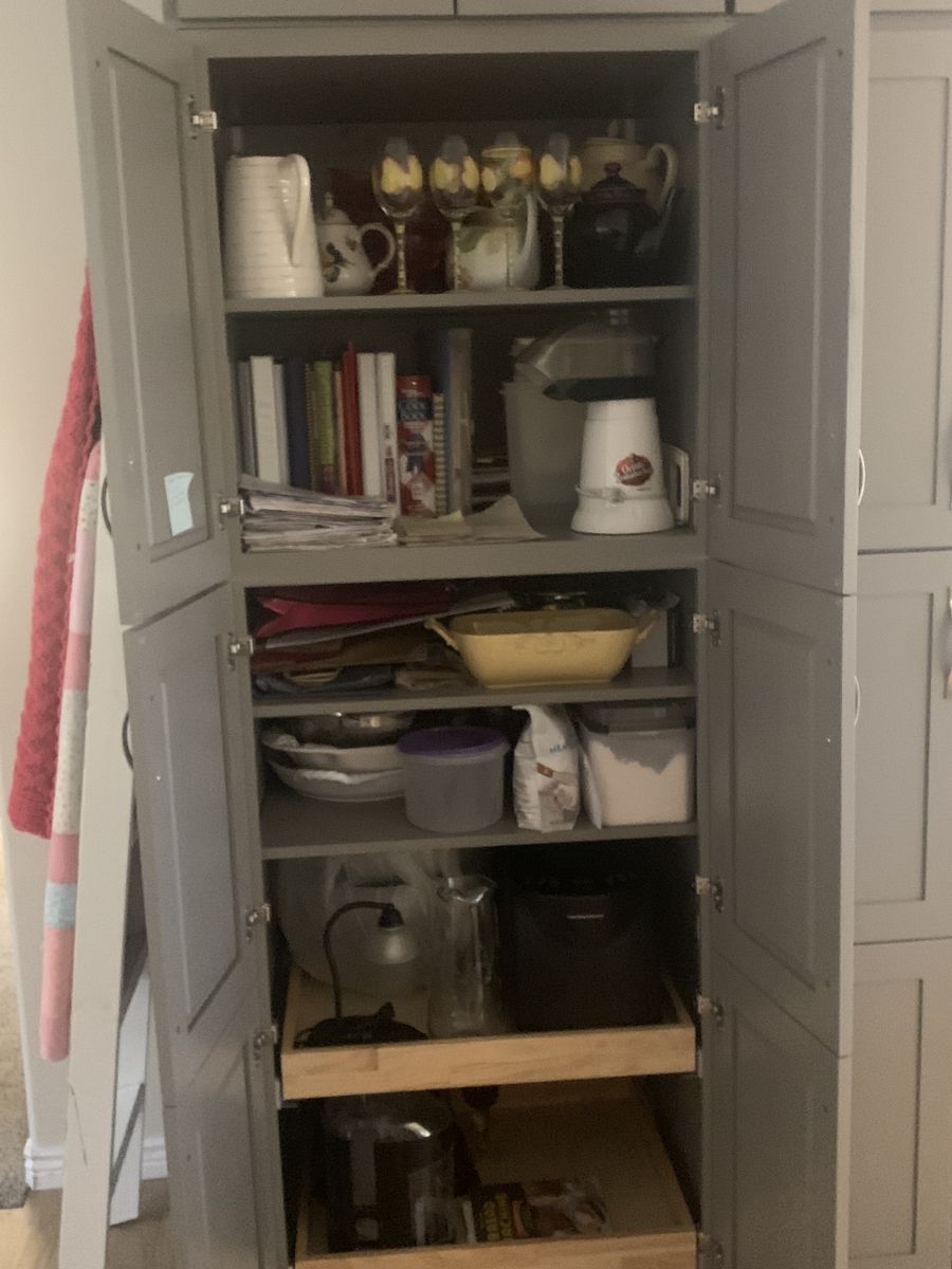 Kitchen Cabinet