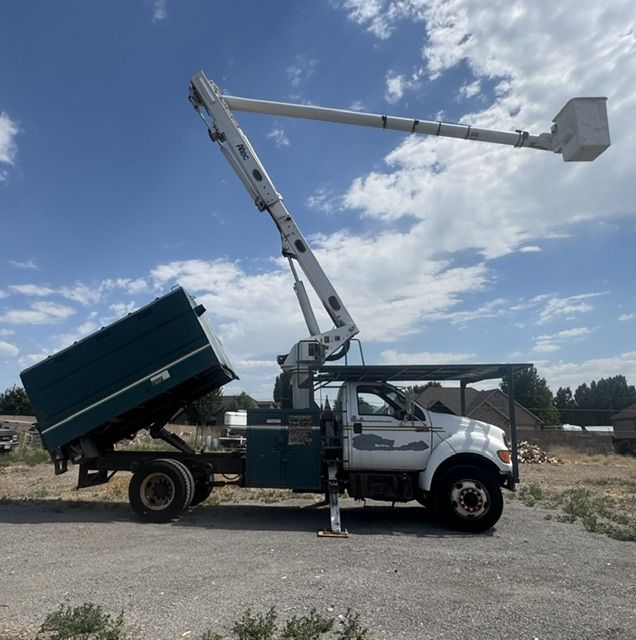 Bucket Truck