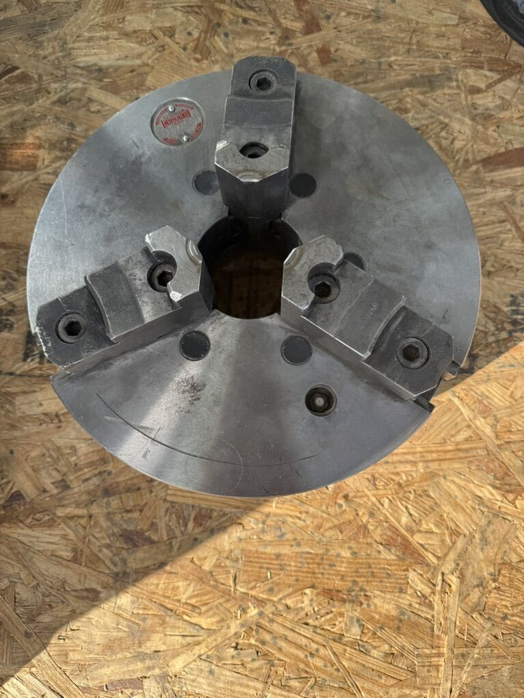 Cushman 12 Three-Jaw Metal Lathe Chuck