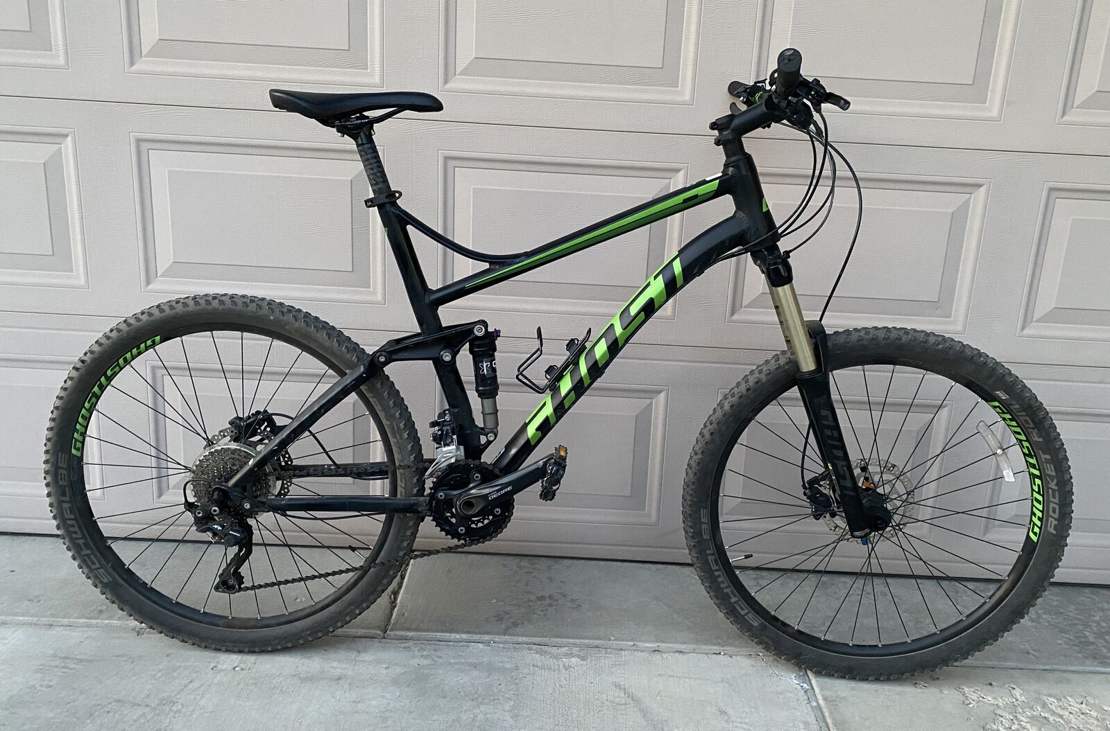 REI Ghost XL 27.5 MountainBike Green & Black