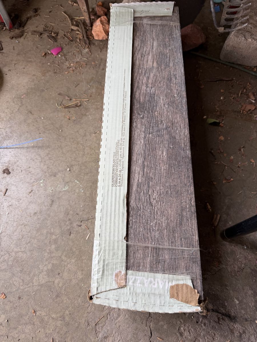 Main image 5