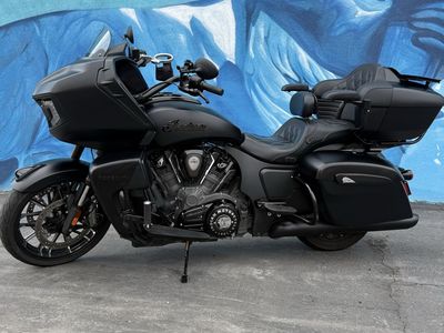 Indian Pursuit Dark Horse 2023