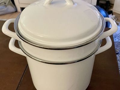 White Enamel Steamer Pot with Lid - Used