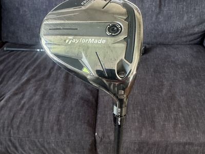 TaylorMade Qi35 3 wood excellent condition