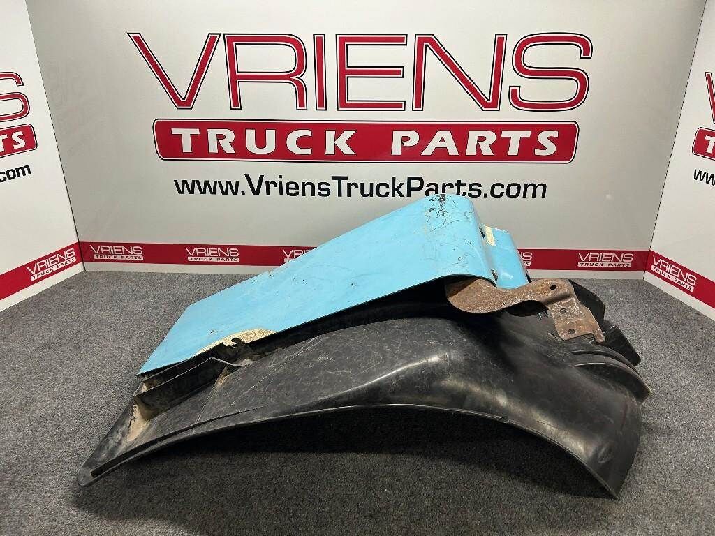 Freightliner Fender Extension