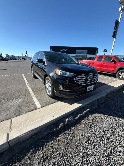 2021 Ford Edge Titanium