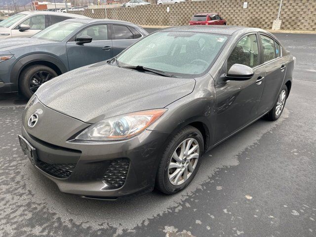 2013 MAZDA MAZDA3 i Touring