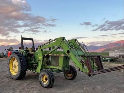 2940 John Deere Tractor