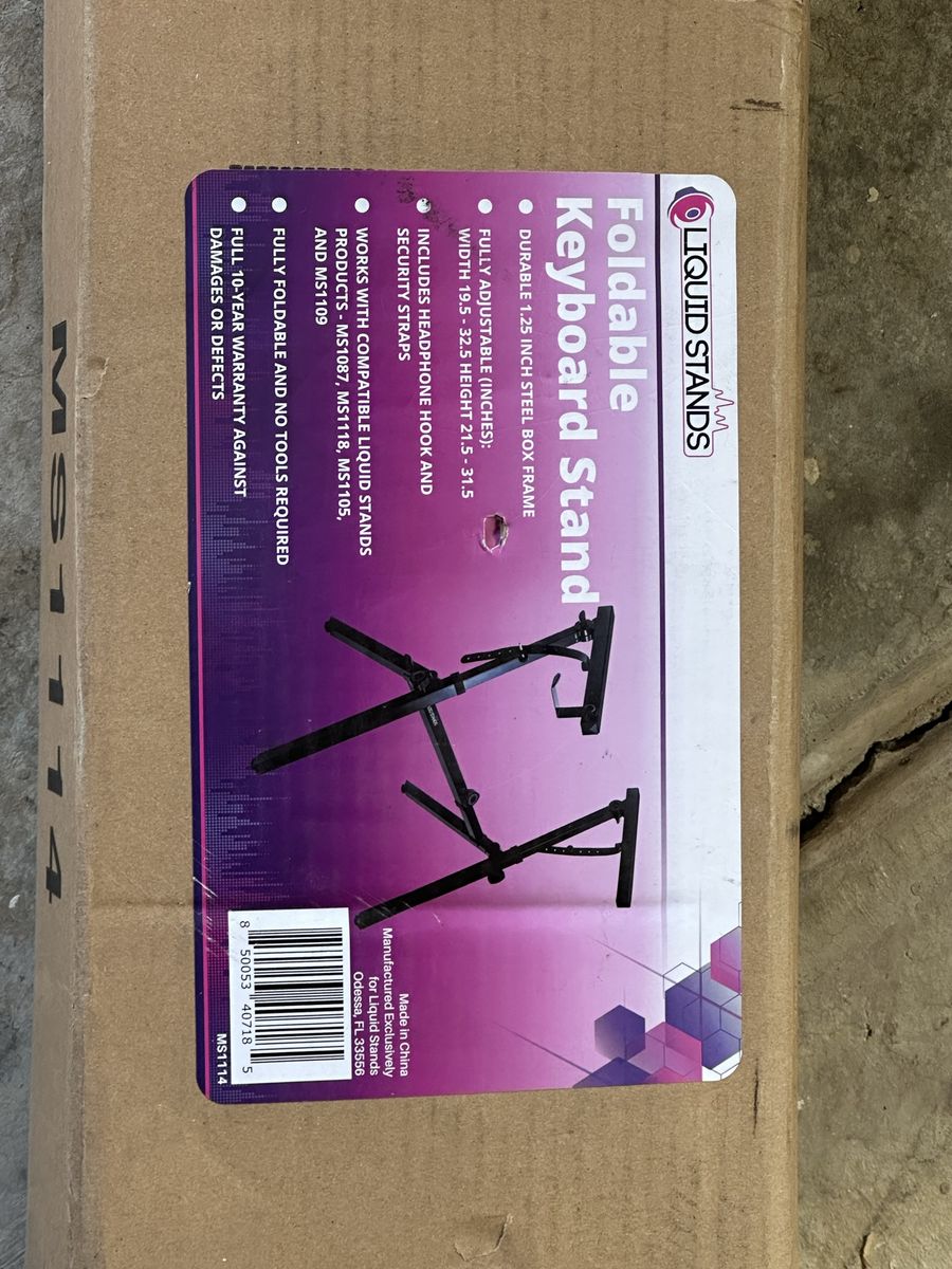 Adjustable Z Style Black Keyboard Stand