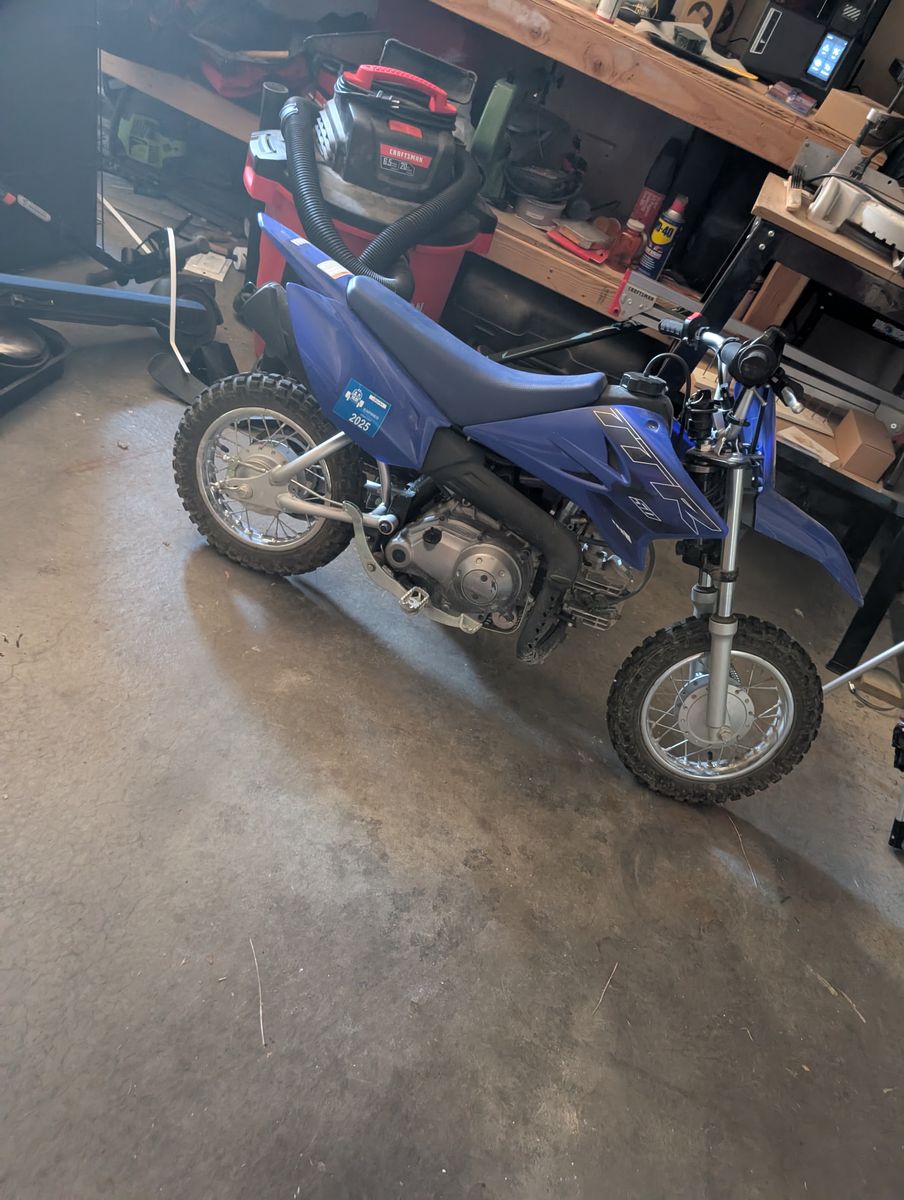 Yamaha TTR50E Kids Electric Start Dirt Bike - Blue, Great Condition