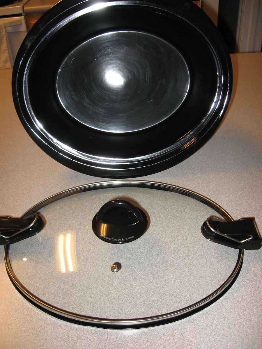 Replacement pot and lid for a crockpot