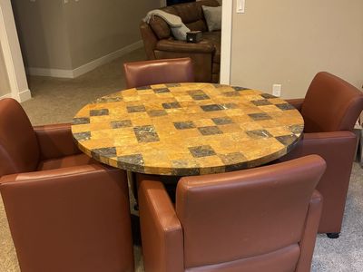 Game table