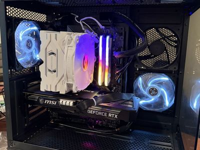 High-End Whiteout Gaming PC