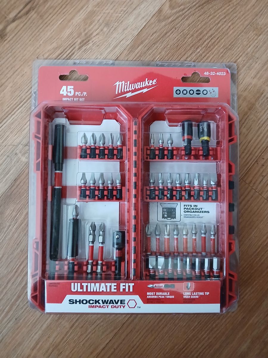NEW Milwaukee SHOCKWAVE Impact Duty Driver Bit Set (45-Piece) - 48-32-4023