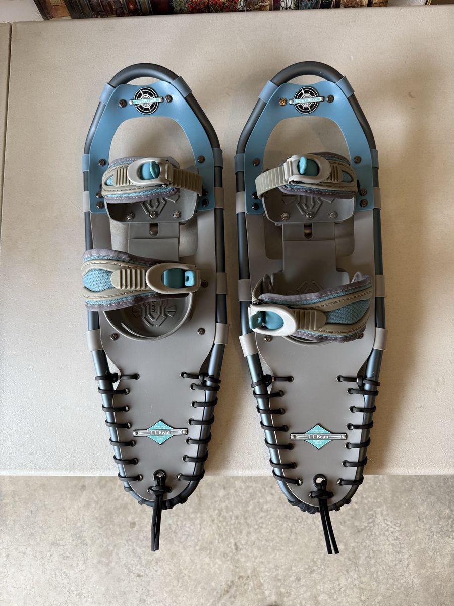 L.L. Bean Pathfinder Snowshoes Gray Blue