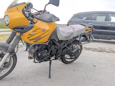 1999 Triumph Tiger 885i