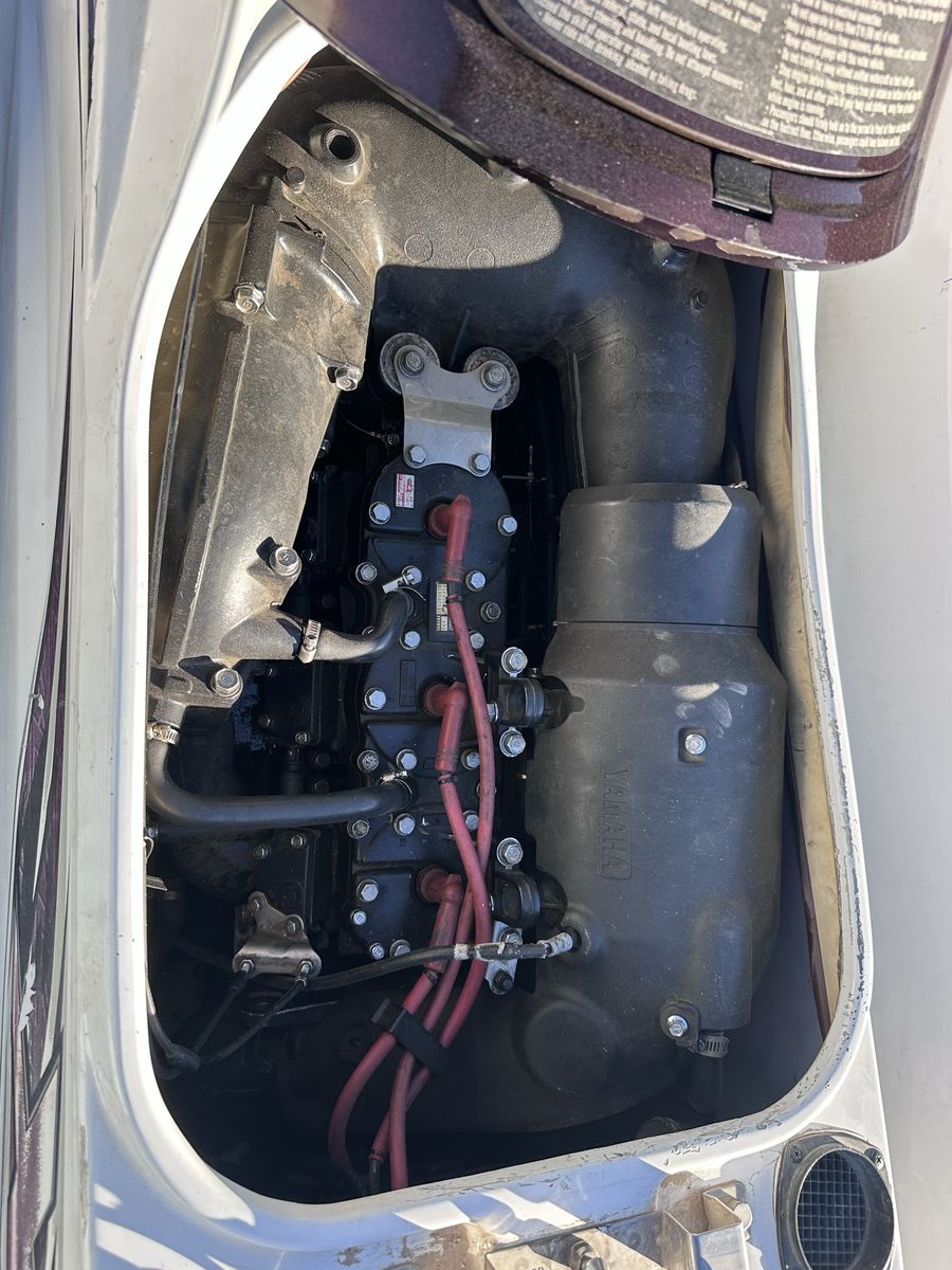 Main image 6