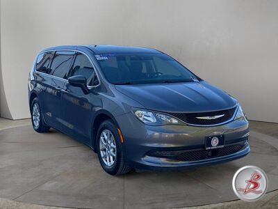 2021 CHRYSLER VOYAGER LX