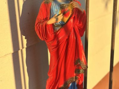 vintage sacred heart of jesus statue, hand-painted, heavy concrete (or whatever it is)