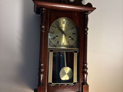 Nice 31 day Vintage Regulator Clock