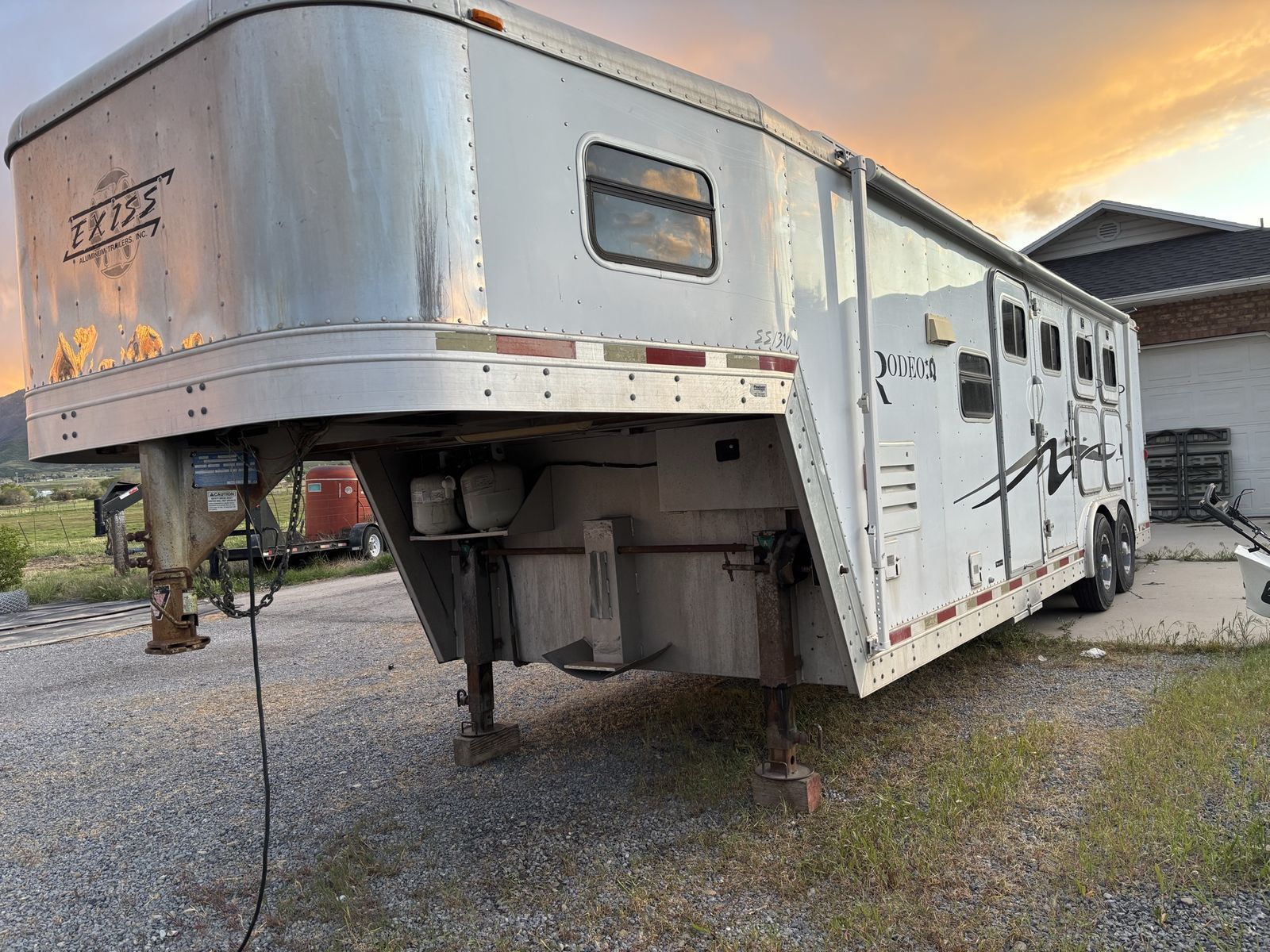 Exiss living quarters