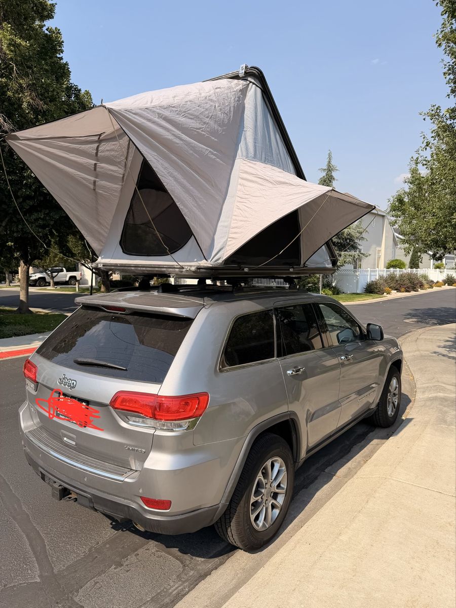Hard Shell Rooftop Tent - Trustmade