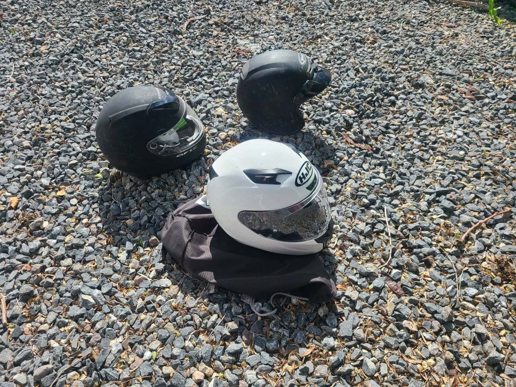 motorcycle Helmets (1 audio) M,L,XXL