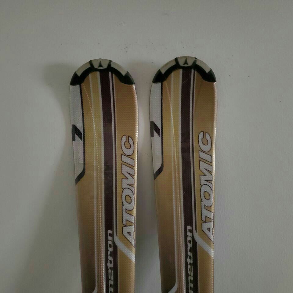 Atomic Metron 164 cm Downhill Skis Bindings