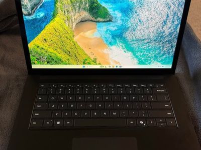 Microsoft Surface Laptop 6 for Business - Model 2035 Intel Core Ultra 7 32GB RAM 1TB SSD