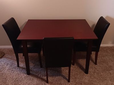 Dinning table & 3 chairs.