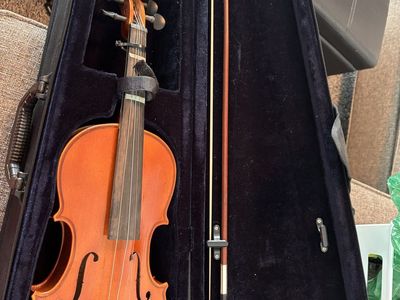 Florea Recital II 4/4 Violin In Case With Bow