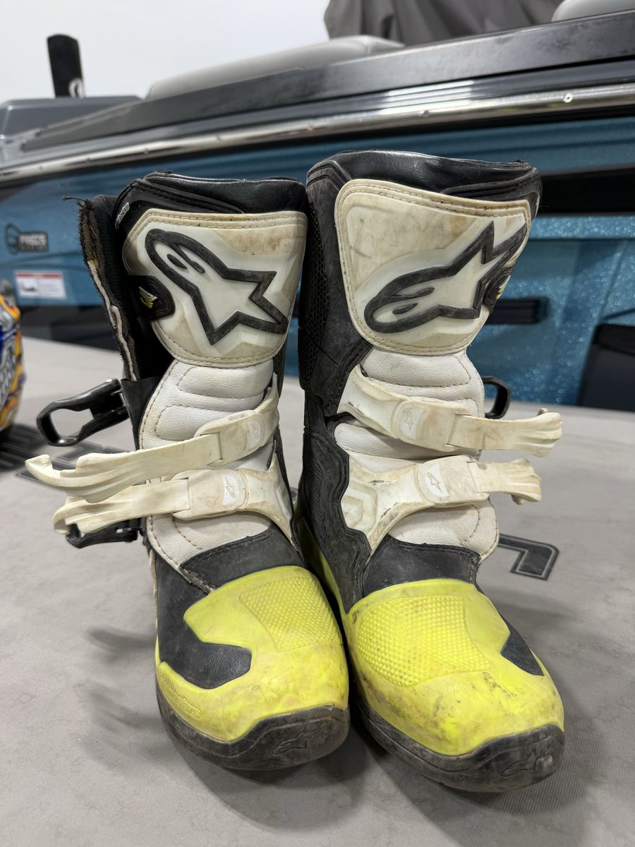 Alpinestars Youth Tech 3S Motocross Boots, Black/Yellow/White, Used size 7
