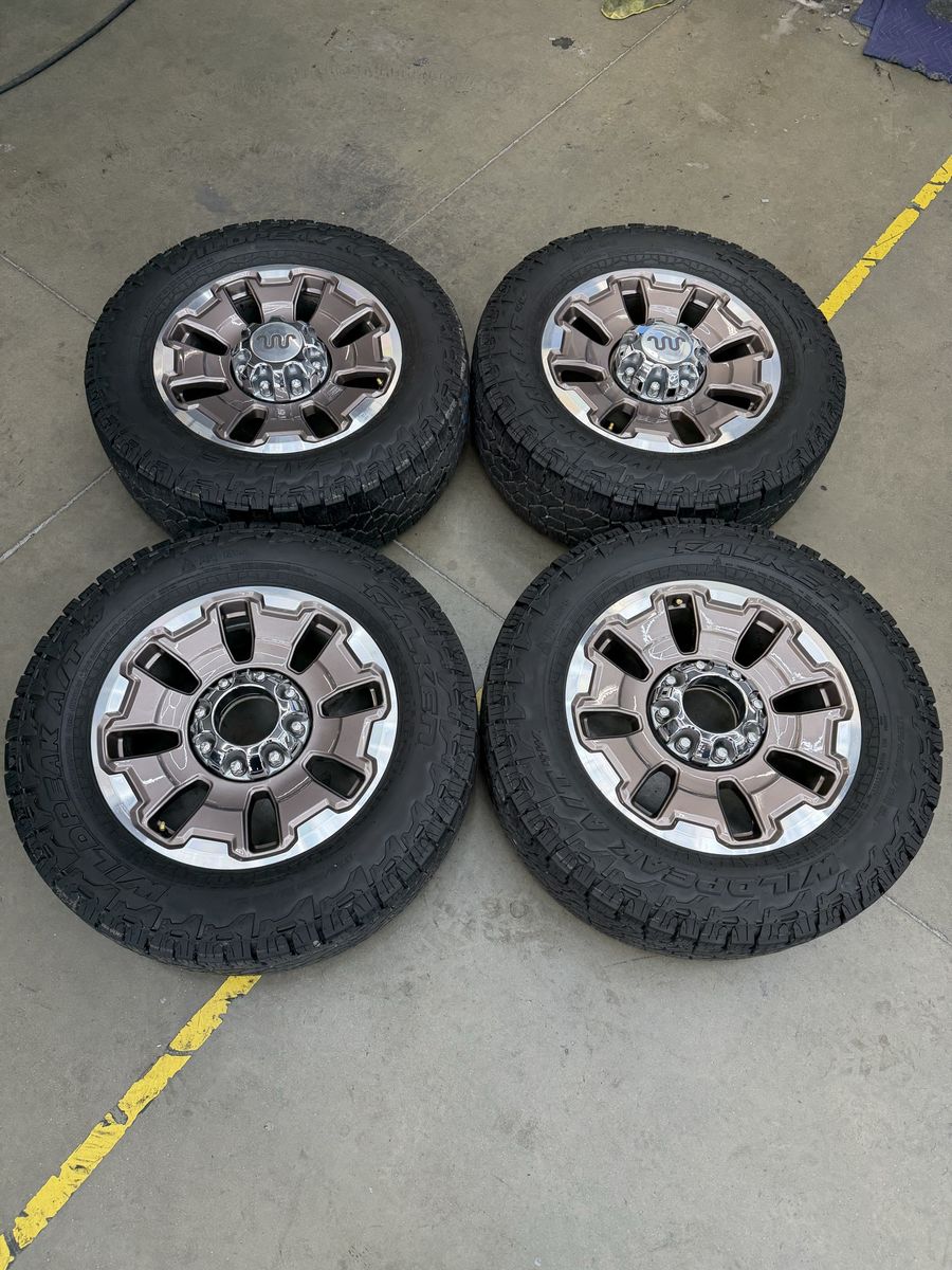 2026 f350 king ranch OEM 20in/ 275/65/20 falken tires