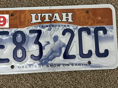 Utah License Plate LE Skier