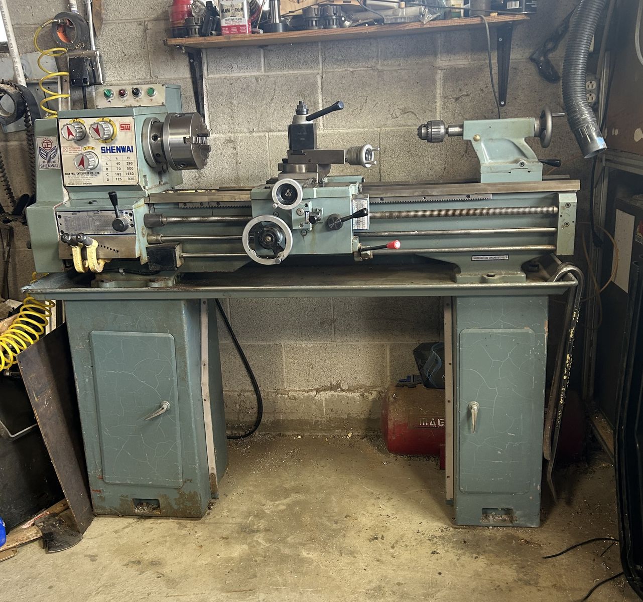 Shenai Lathe - 12 X 36-inch lathe