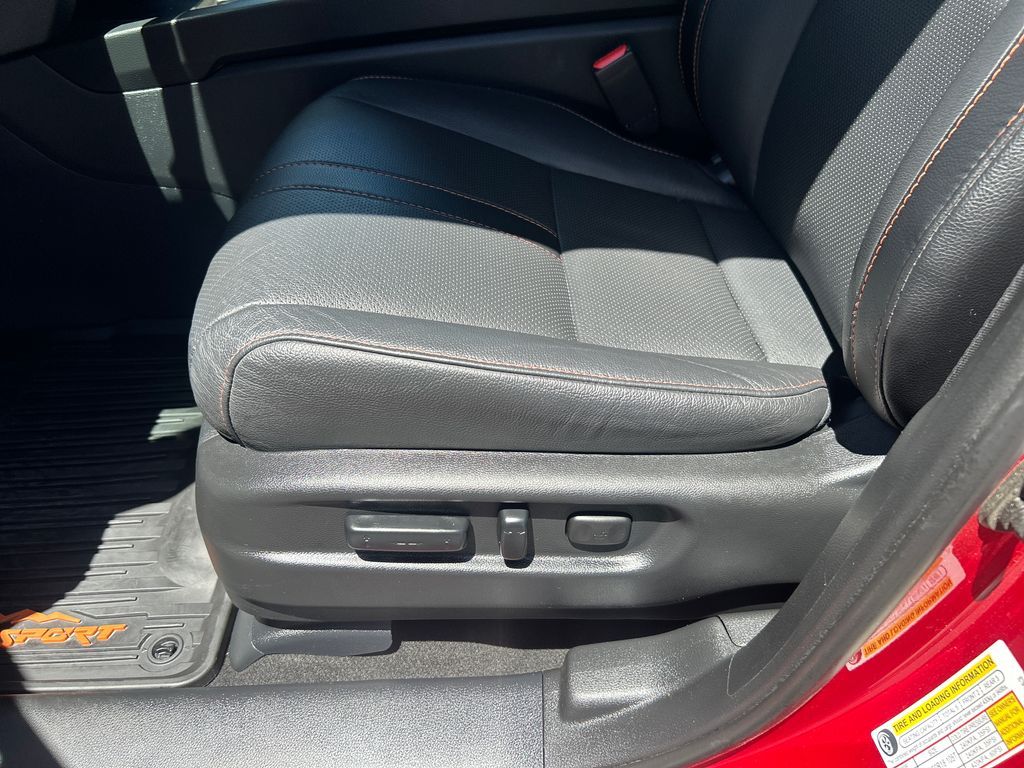 Main image 32