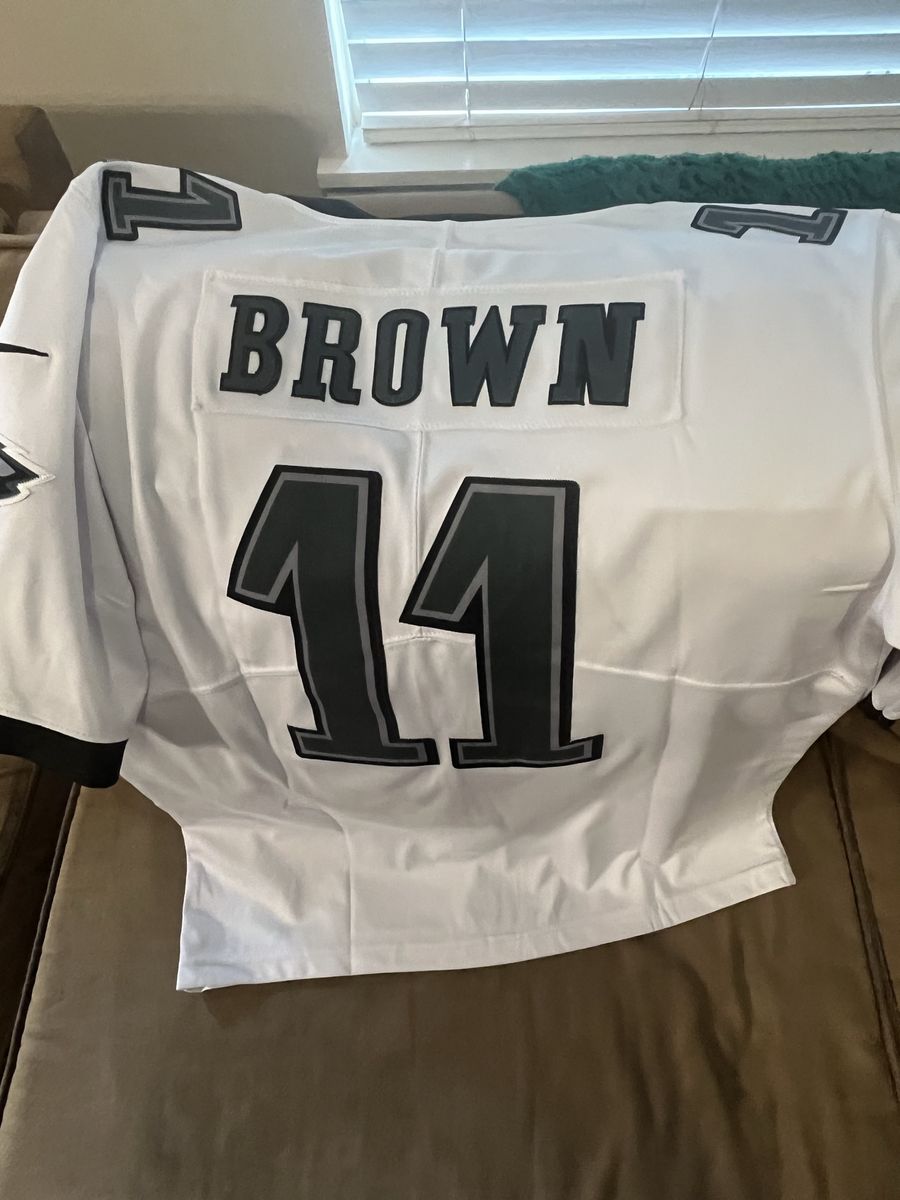Old Nike Philadelphia Eagles A.J. Brown #11 White Away Jersey Small