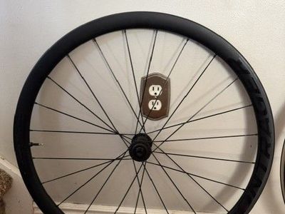 Bontrager Aeolus Elite 35
