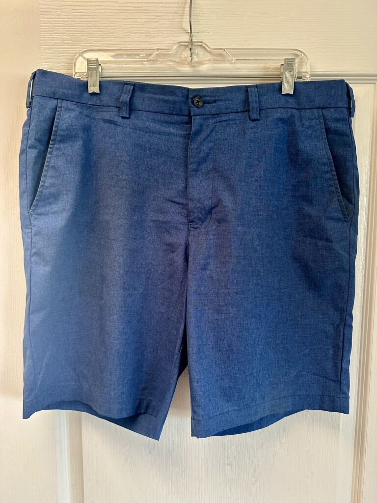 Mens 36 PGA Tour Golf Shorts