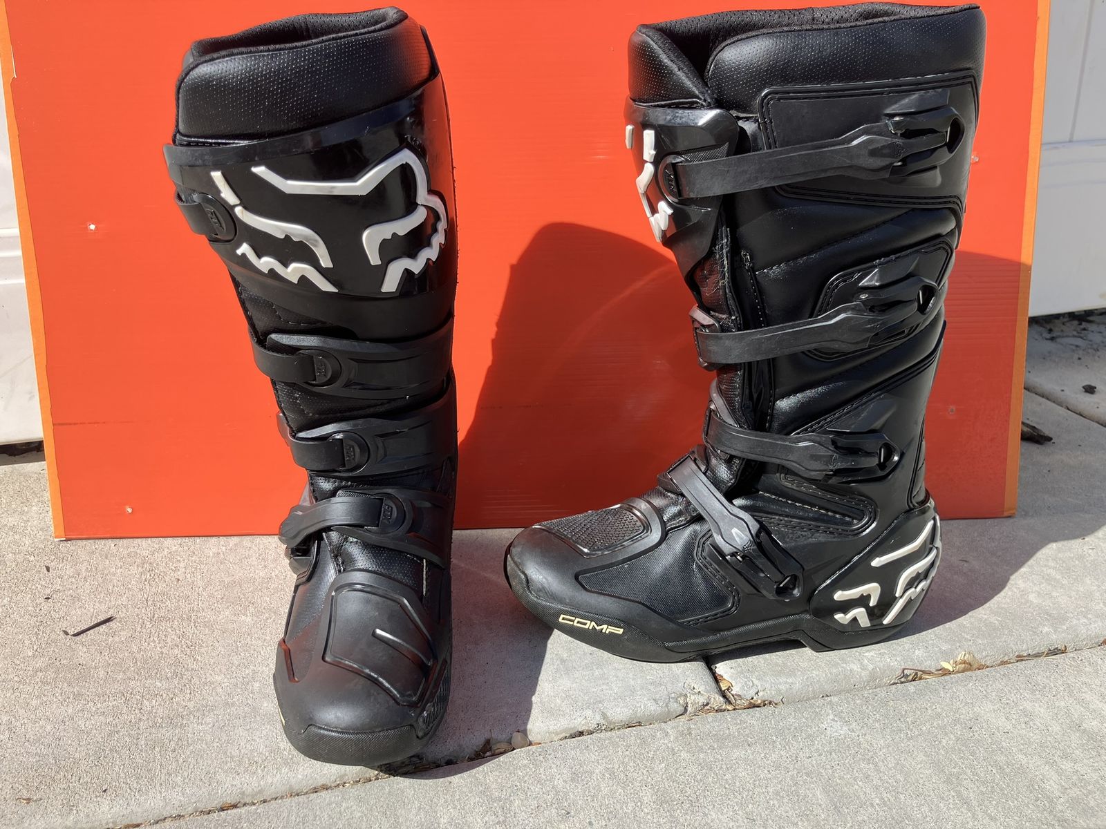 Used Fox Comp Boots Size 8 and Used Fly Maverik Boot Size 8