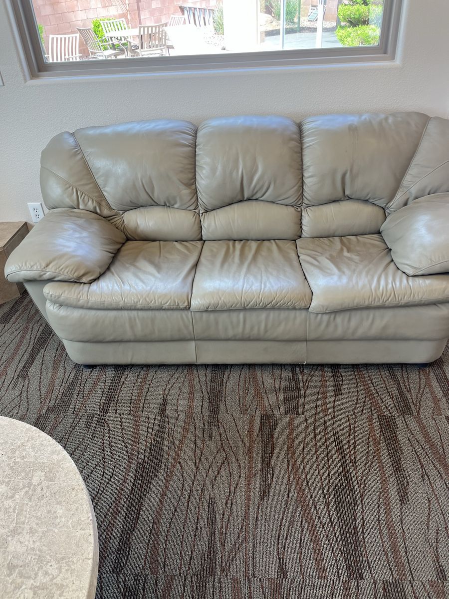 2 Leather couches