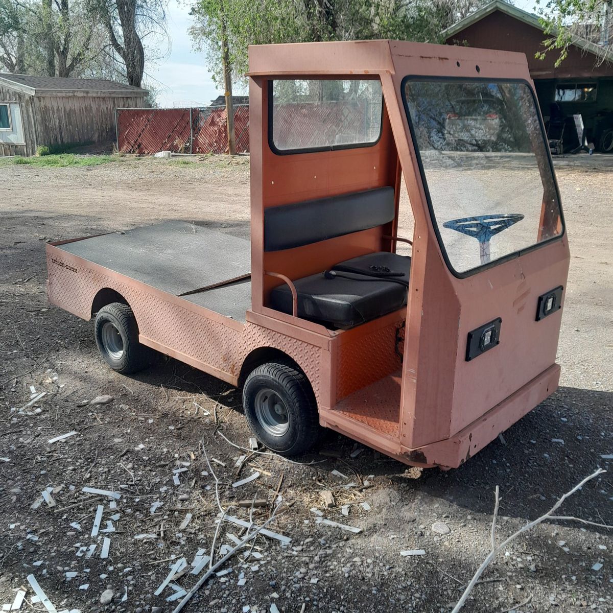 Electric get around cargo trucjk