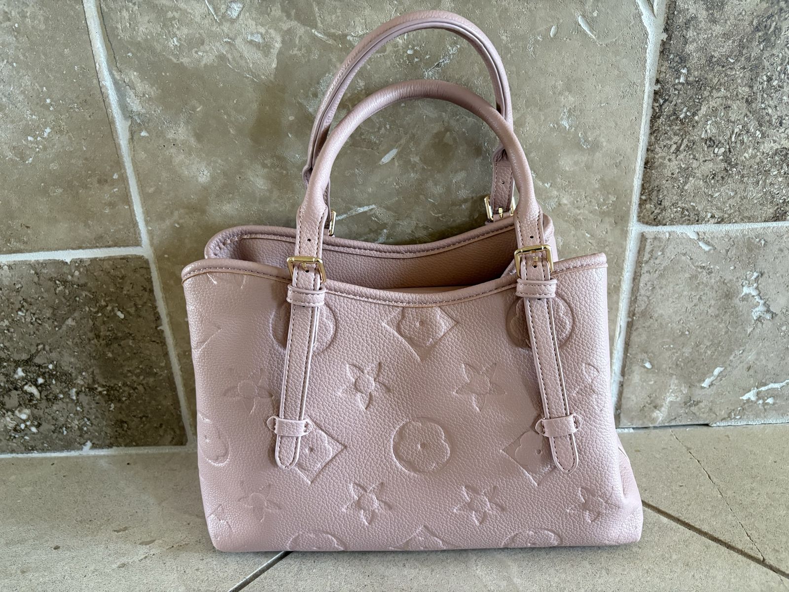 New Pink Debossed Handbag w/ Lots of Pockets Inside