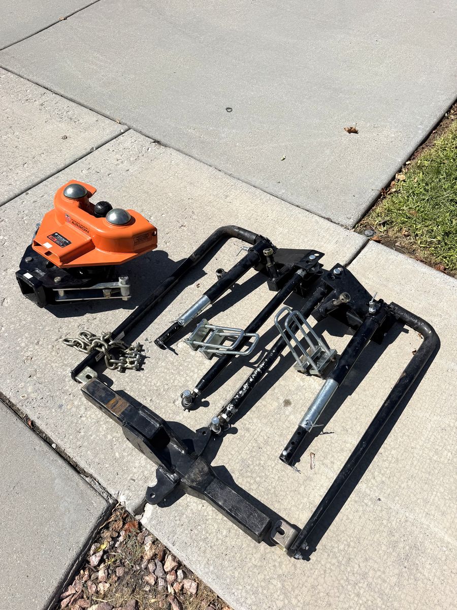 Hensley Arrow Hitch