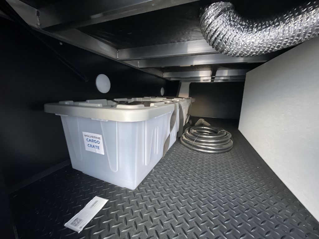 Main image 11