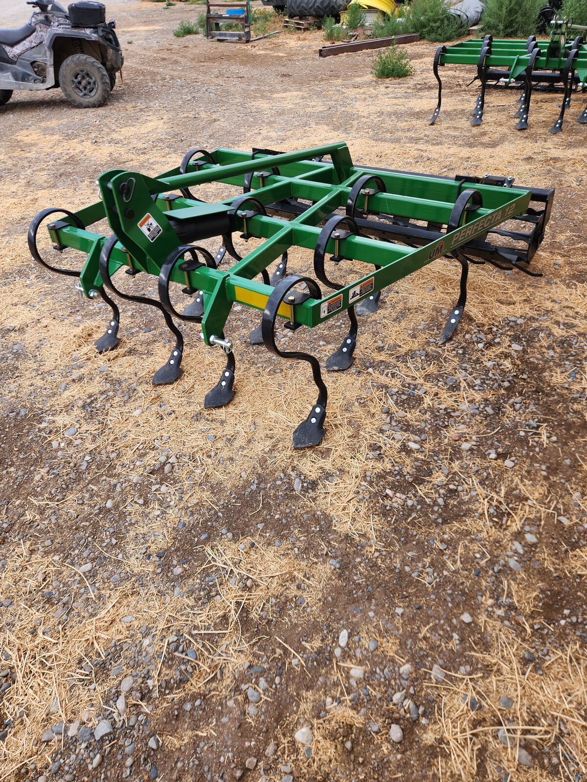 Unverferth Perfecta 12 6ft Cultivator/Groomer