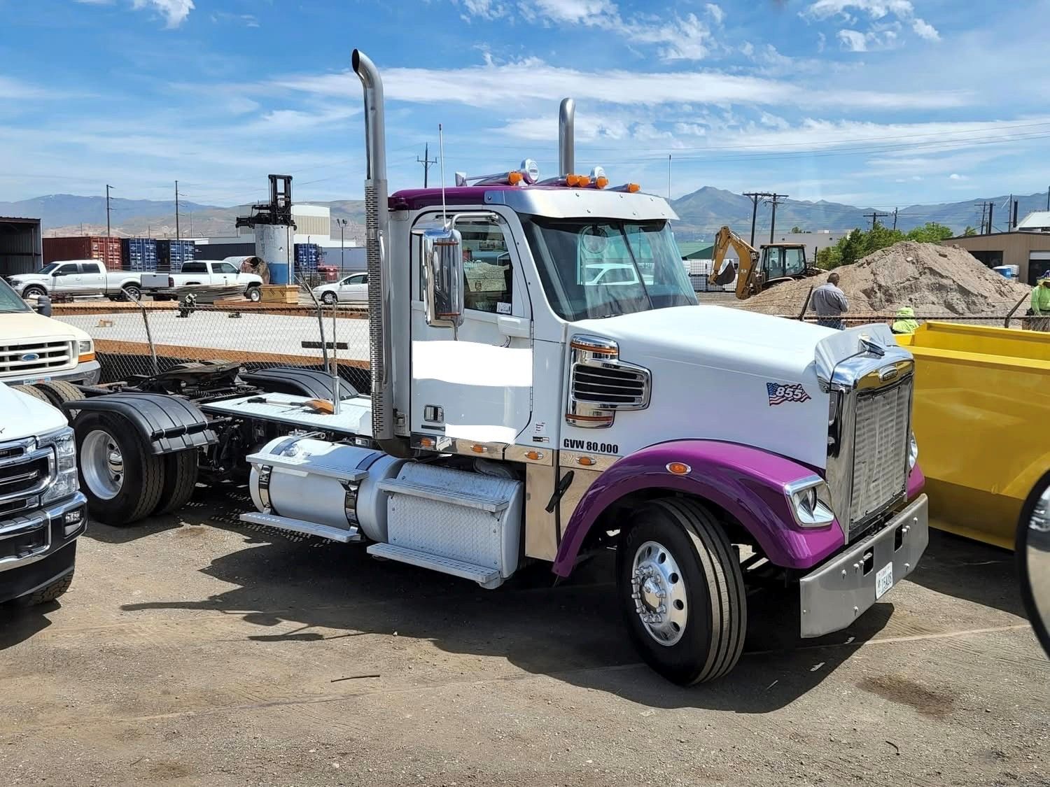 2012 Freightliner Coronado 122 — Ready to Work | $29,500 OBO